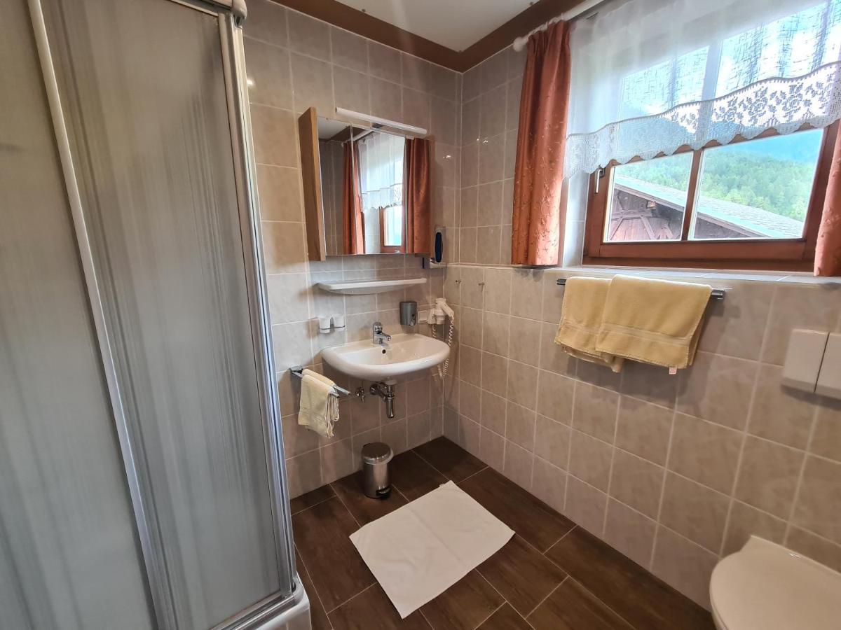 Gaestehaus Fitsch Obsteig Extérieur photo